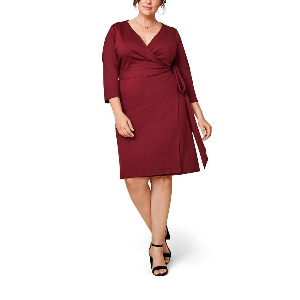Seek No Further by Fruit of the Loom Women's Plus Size Ponte ¾ Sleeve V-Neck 2X